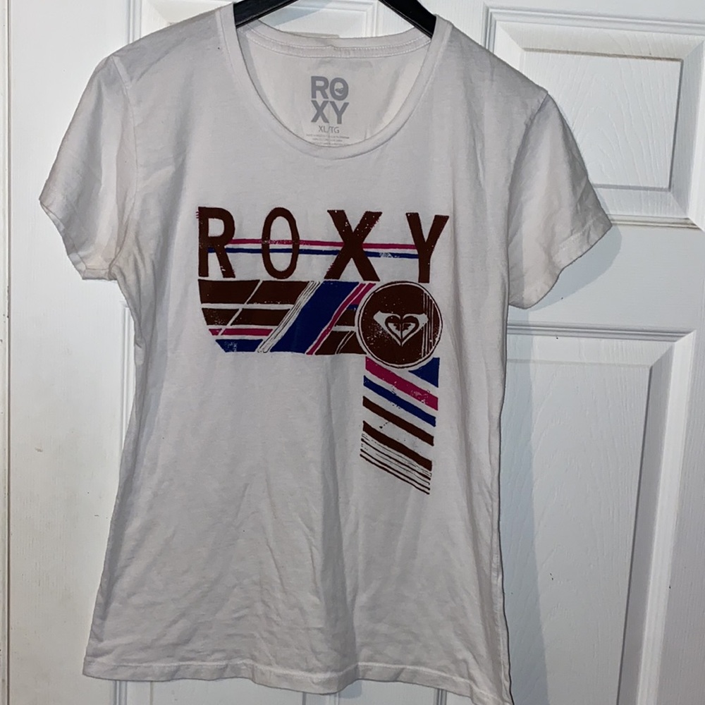 3/$30 Roxy Top - Picture 2 of 7
